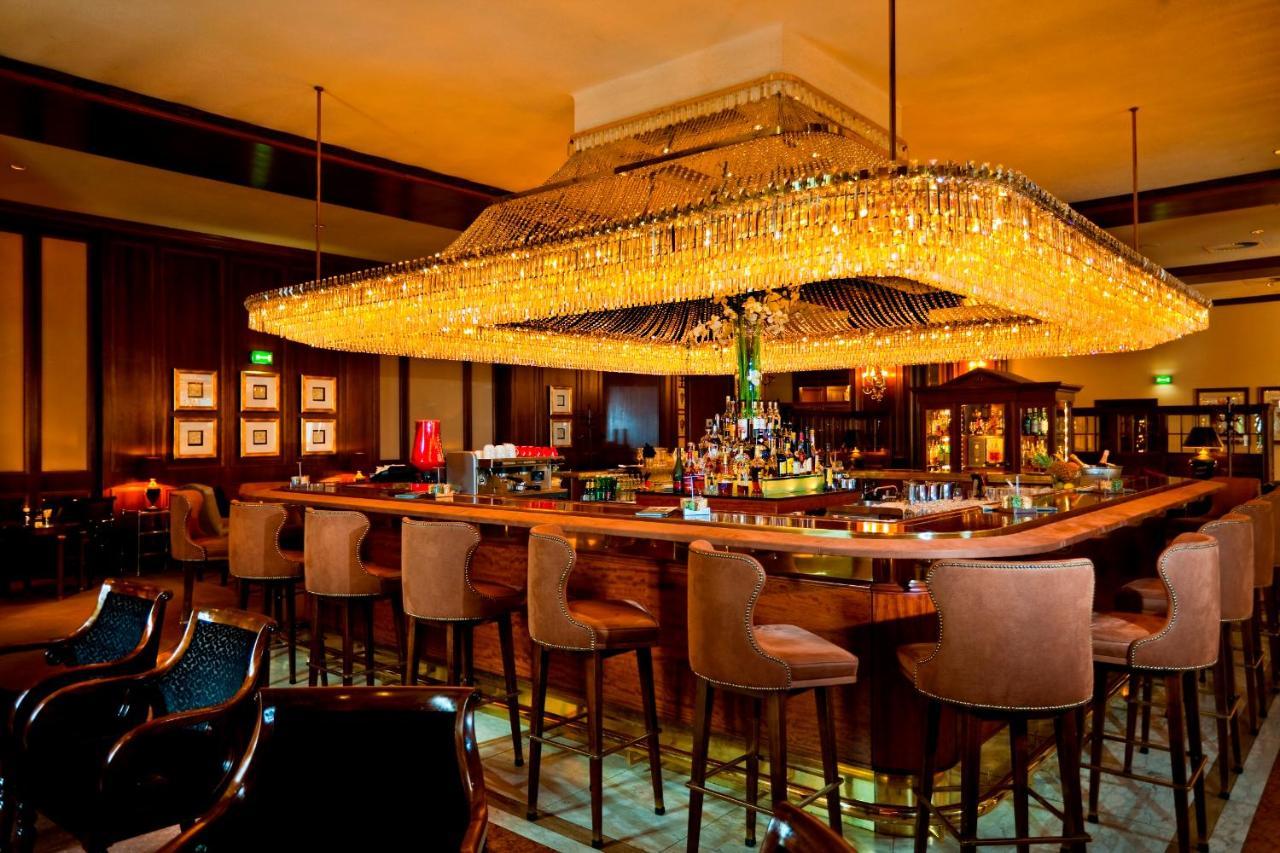 Intercontinental Wien By Ihg Dış mekan fotoğraf The bar at the Ritz